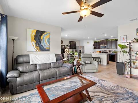 207 Guinevere Drive, Palm Bay FL - photo 19 of 34