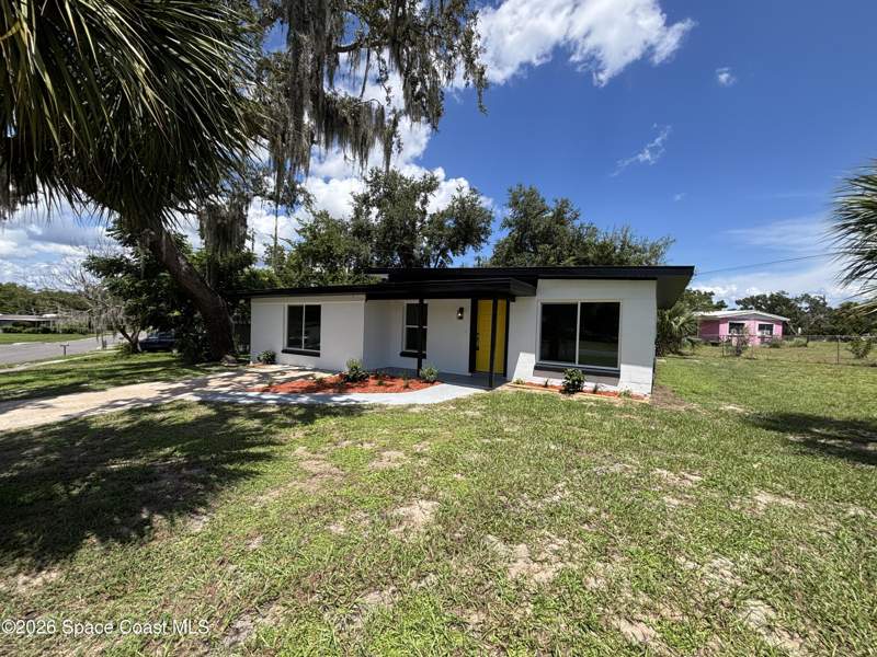 4 bedroom Single Family Residence at 1041 Rosella Lane, Whispering Oaks 2nd Sec, Titusville — photo 5
