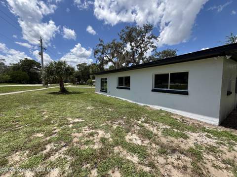 1041 Rosella Lane, Titusville FL - photo 10 of 34