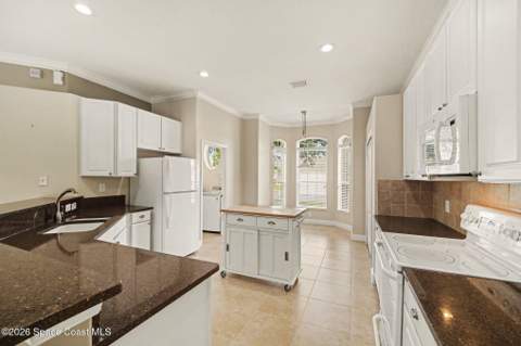 3544 Soft Breeze Circle, West Melbourne FL - photo 9 of 32