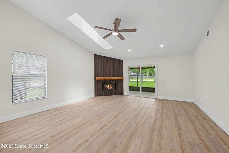2 bedroom Single Family Residence at 3727 Teakwood Court, Cedar Run, Melbourne — photo 3