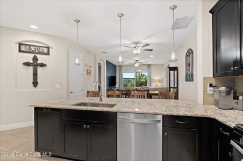 7733 Loren Cove Drive, Melbourne FL - photo 16 of 47
