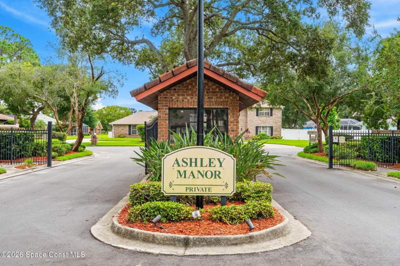 4 bedroom Single Family Residence at 578 Lake Ashley Circle, Ashley Manor, West Melbourne — photo 5