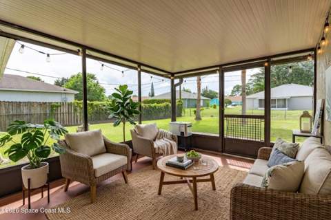 1136 Lamplighter Drive, Palm Bay FL - photo 14 of 20