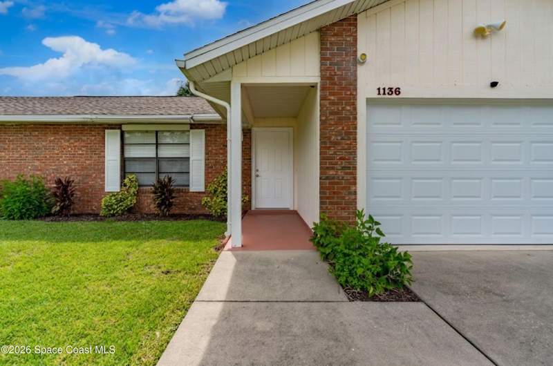 3 bedroom Single Family Residence at 1136 Lamplighter Drive, Port Malabar Unit 42, Palm Bay — photo 2