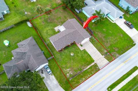 1136 Lamplighter Drive, Palm Bay FL - photo 18 of 20