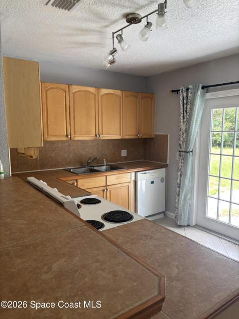 4685 Tuscarora Road, Titusville FL - photo 7 of 24