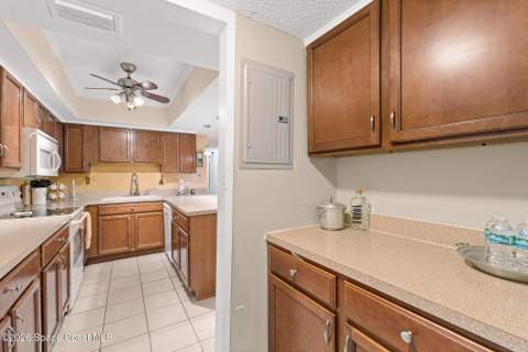 411 Hawthorne Court, Indian Harbour Beach FL - photo 11 of 33
