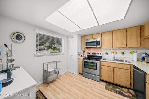 2975 Thrush Drive #235, Melbourne FL - photo 8 of 36