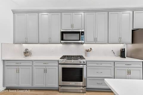 8903 Nixie Avenue, Melbourne FL - photo 6 of 57