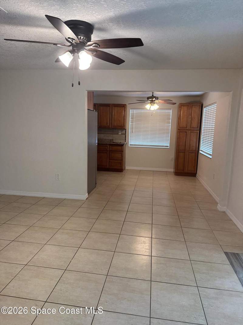 4 bedroom Single Family Residence at 725 Manderine Street, Orange Grove Manor, Merritt Island — photo 5