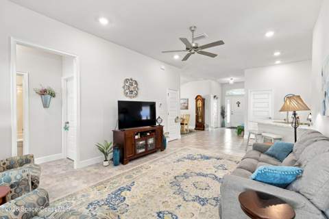 991 Tupelo Circle, Cocoa FL - photo 13 of 34
