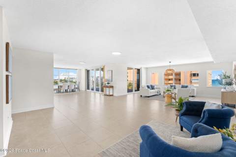 410 Hayes Avenue #402, Cocoa Beach FL - photo 9 of 63