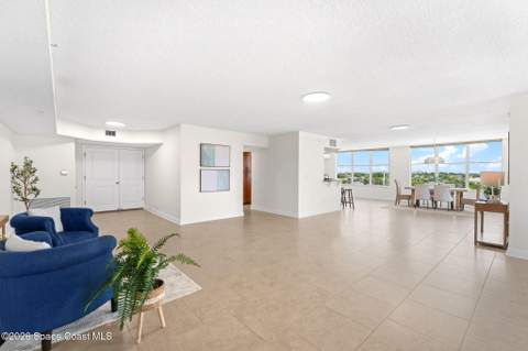 410 Hayes Avenue #402, Cocoa Beach FL - photo 6 of 63