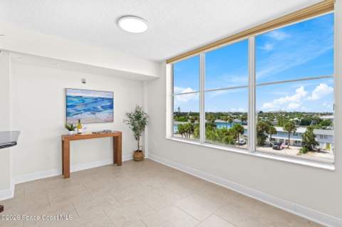 410 Hayes Avenue #402, Cocoa Beach FL - photo 14 of 63