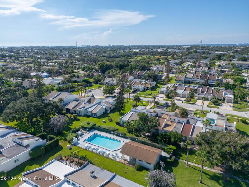 3 bedroom Townhouse at 411 Hawthorne Court, Lyme Bay Sec 2, Indian Harbour Beach — photo 3