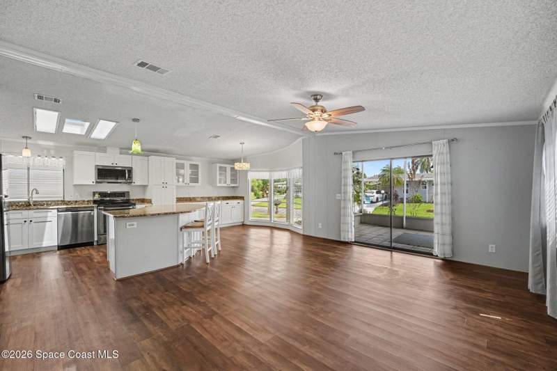 2 bedroom Manufactured Home at 116 Aquarius Terrace #26, Lost Lakes Condominium Ph I, Cocoa — photo 4