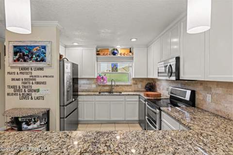 201 6th Avenue #B, Melbourne Beach FL - photo 17 of 49