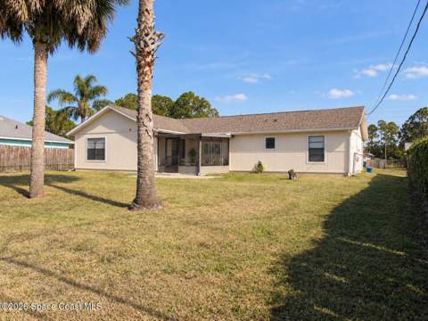 1136 Lamplighter Drive, Palm Bay FL - photo 17 of 20