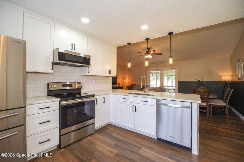 3 bedroom Single Family Residence at 5205 Everett Street, Port St John Unit 7, Cocoa — photo 5