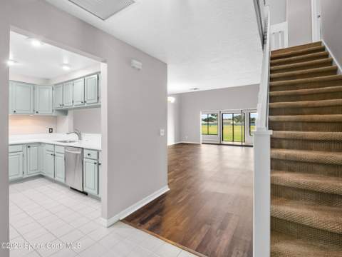 1314 Island Green Drive #B2-15, Palm Bay FL - photo 6 of 40