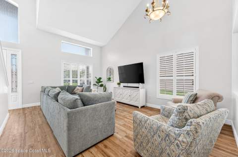 2712 Glasbern Circle, West Melbourne FL - photo 11 of 43