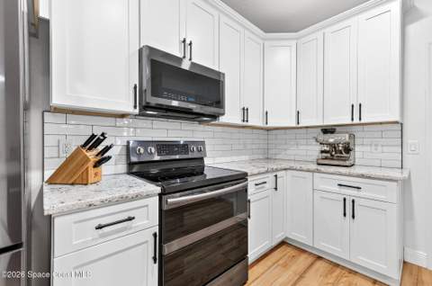 2712 Glasbern Circle, West Melbourne FL - photo 17 of 43