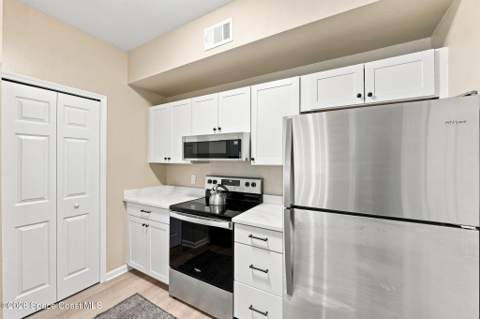 1747 Sophias Drive #204, Melbourne FL - photo 10 of 27