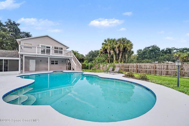 6 bedroom Single Family Residence at 5400 Oxbury Avenue, Canaveral Groves Subd Replat Unit 2 Sheet 3, Cocoa — photo 3