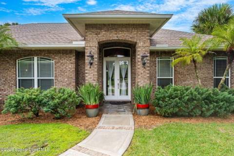 5453 The Willows Drive, Melbourne FL - photo 7 of 54