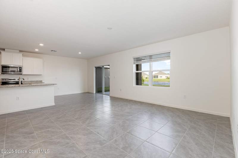 5 bedroom Single Family Residence at 1644 Garabaldi Circle, Cypress Bay West Freedom, Palm Bay — photo 2