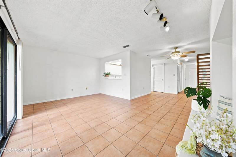 2 bedroom Townhouse at 3662 Barna Avenue, Terrace On The Green, Titusville — photo 5