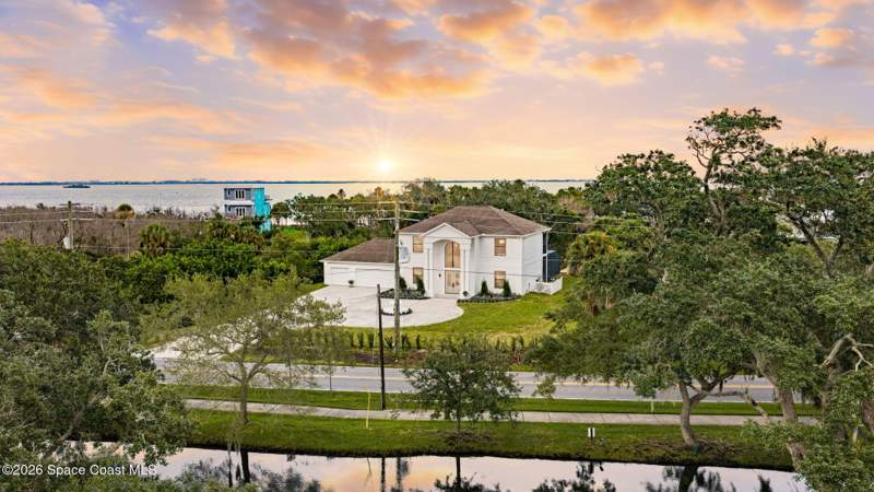 5 bedroom Single Family Residence at 4170 S Tropical Trail, Georgiana Settlement, Merritt Island — photo 4