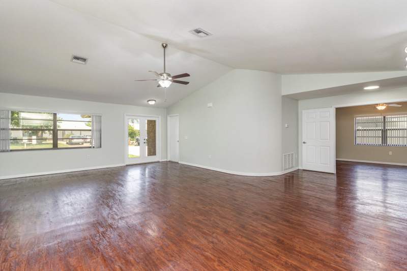 4 bedroom Single Family Residence at 841 Raintree Avenue, Buckingham at Levitt Park Sec 7 Phase 1, Rockledge — photo 5