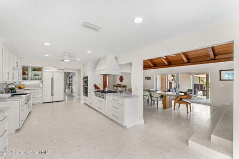 207 Riverside Drive, Melbourne Beach FL - photo 17 of 73