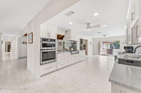 207 Riverside Drive, Melbourne Beach FL - photo 13 of 73