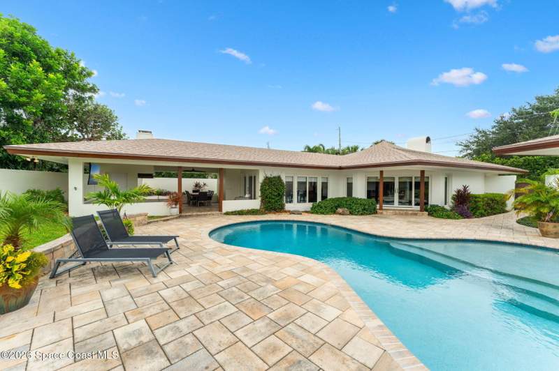 4 bedroom Single Family Residence at 207 Riverside Drive, Sunset Shores Subd, Melbourne Beach — photo 5