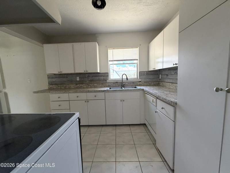 3 bedroom Single Family Residence at 481 Orange Avenue, Merritt Ridge Subd, Merritt Island — photo 5