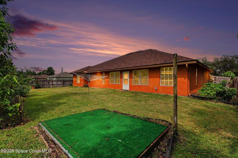 3 bedroom Single Family Residence at 882 Palo Alto Street, Port Malabar Unit 24, Palm Bay — photo 3