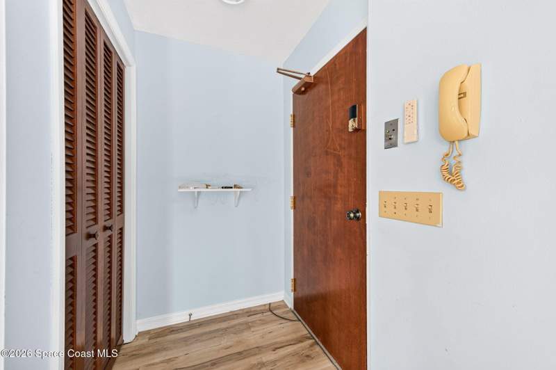 2 bedroom Condominium at 9000 York Lane #8b, Greenwood Village Condo No 8, West Melbourne — photo 4