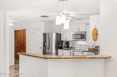623 Manatee Drive, Satellite Beach FL - photo 11 of 43