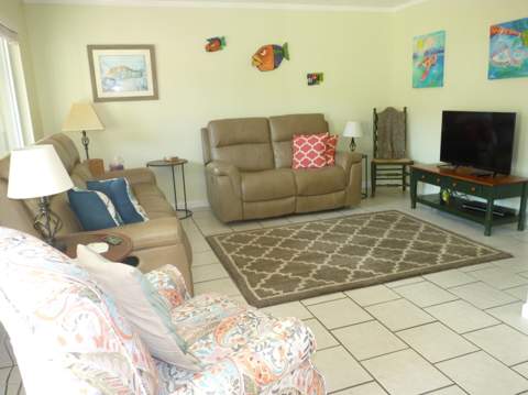 8718 Bay Court, Cape Canaveral FL - photo 6 of 22