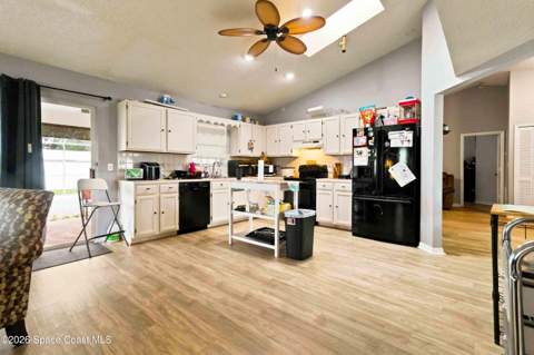 997 Hood Street, Palm Bay FL - photo 8 of 25