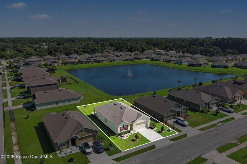 4 bedroom Single Family Residence at 145 Sorrento Drive, Lakeside Palms, Cocoa — photo 4