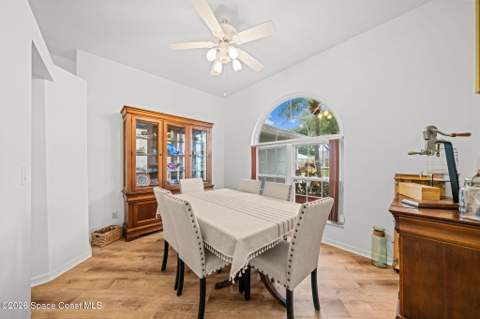 2044 Buescher Hill Street, Melbourne FL - photo 11 of 31