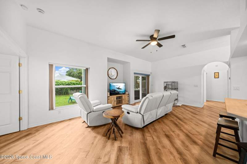 3 bedroom Single Family Residence at 2044 Buescher Hill Street, Lansing Ridge Subd Phase 2, Melbourne — photo 2