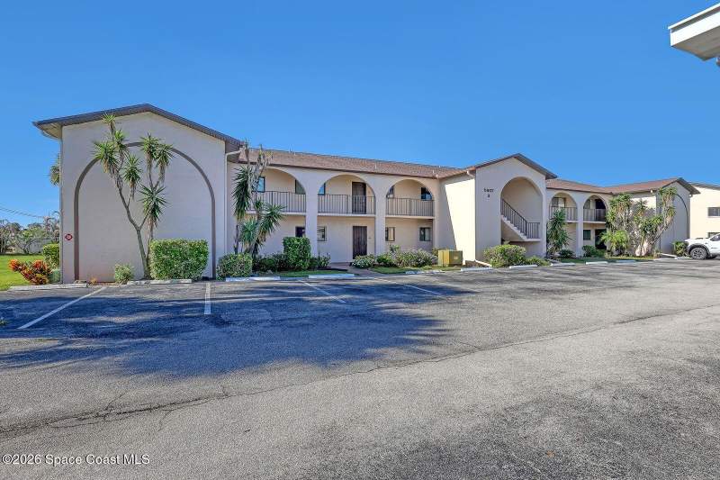 2 bedroom Condominium at 5807 N Atlantic Avenue #322, Costa Del Sol Condo Ph II, Cape Canaveral — photo 4