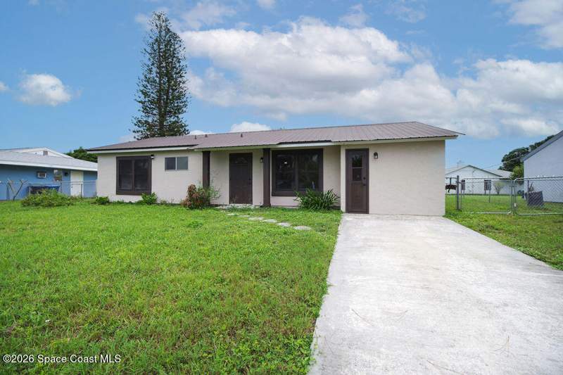 4 bedroom Single Family Residence at 653 Atlas Avenue, Port Malabar Unit 5, Palm Bay — photo 2