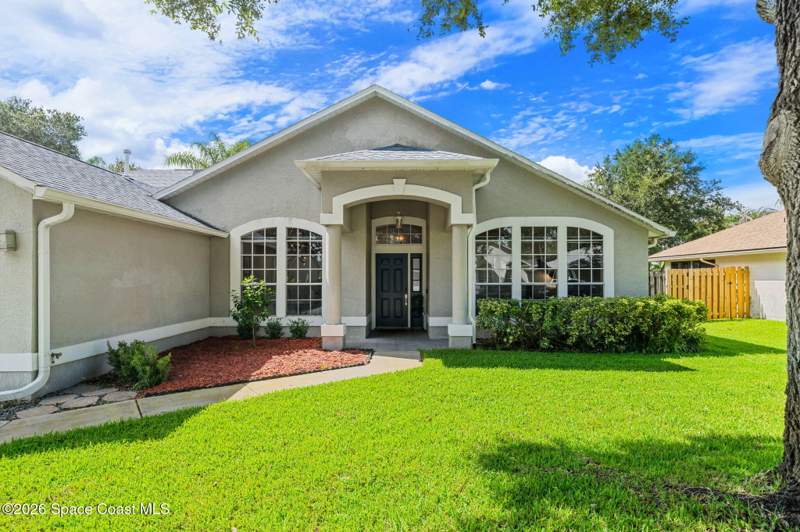 3 bedroom Single Family Residence at 3382 Lake View Circle, Parkway Meadows Phase 1-B, Melbourne — photo 3