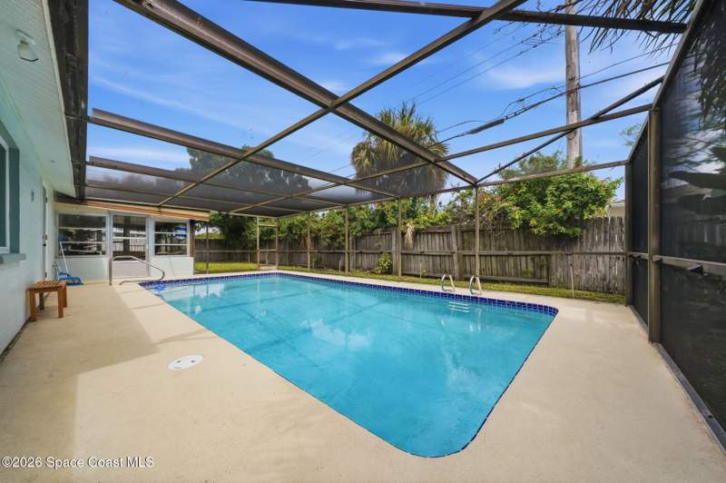3 bedroom Single Family Residence at 1488 White Cap Way, Catalina, Melbourne — photo 2
